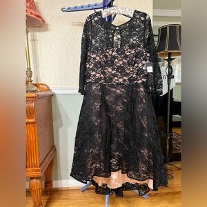 City Chic size S/16w